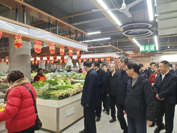 1736395368898569.png 市委书记胡亚波带队至市场运营公司所属象山市场开展安全生产和物资保供检查活动(2)98.png